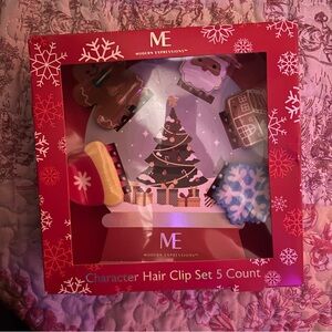Modern Expressions Snowflake Hair Clip Set